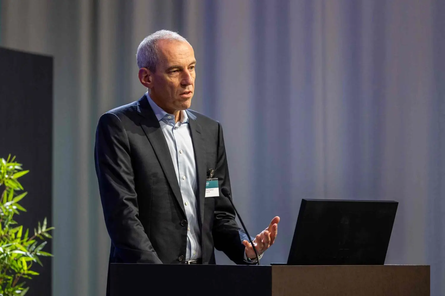 SB-20231130-SRI-ResilienceSummit-0610