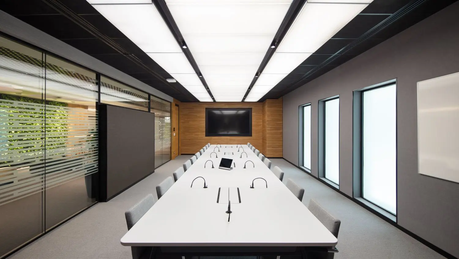 2023-10-sr-careers-india-office-bangalore2