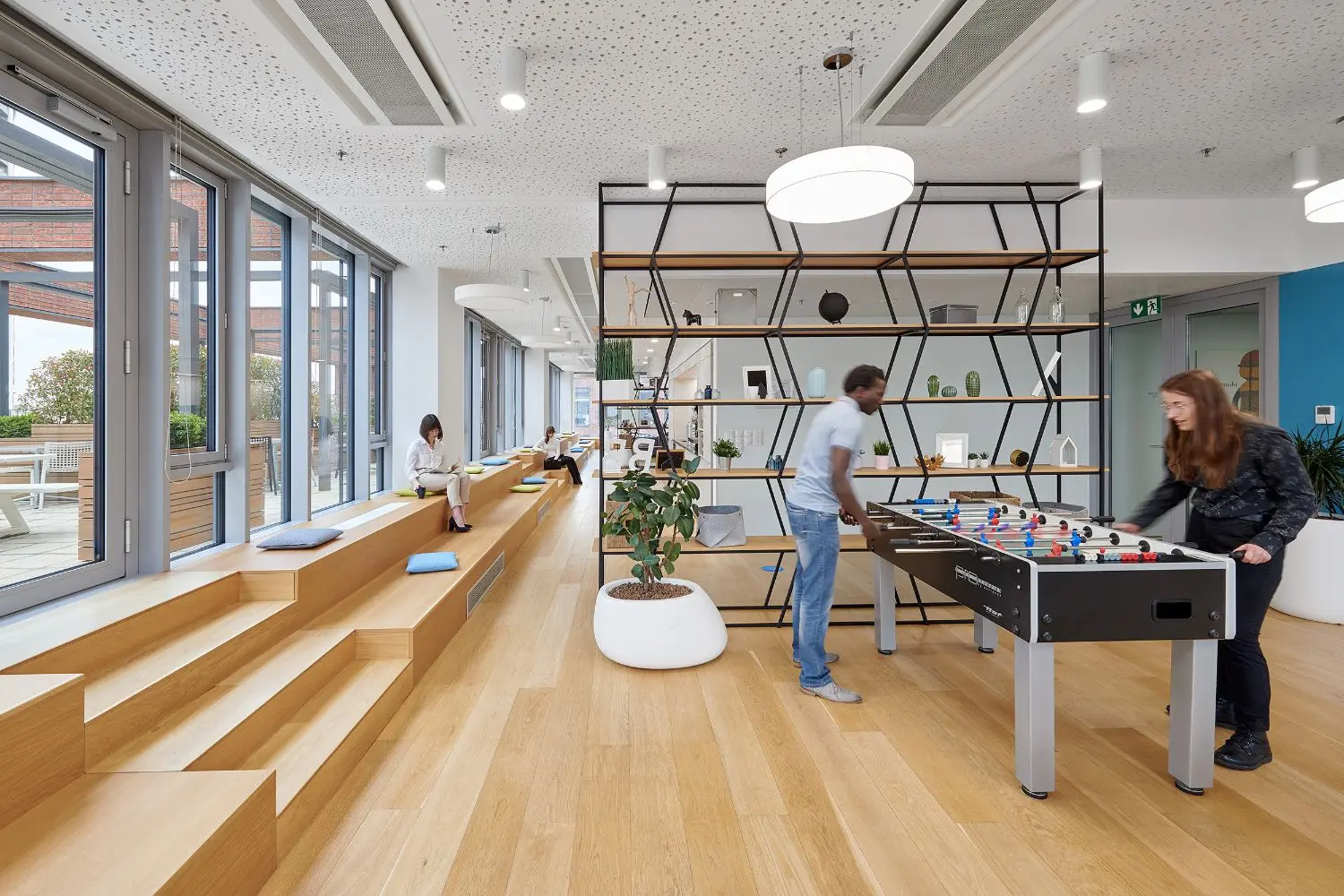 2023-11-sr-careers-bratislava2