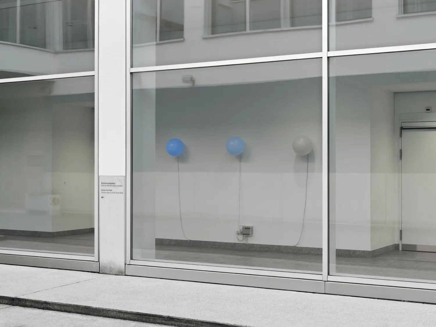 bulloch-KB0818-c-blue-three