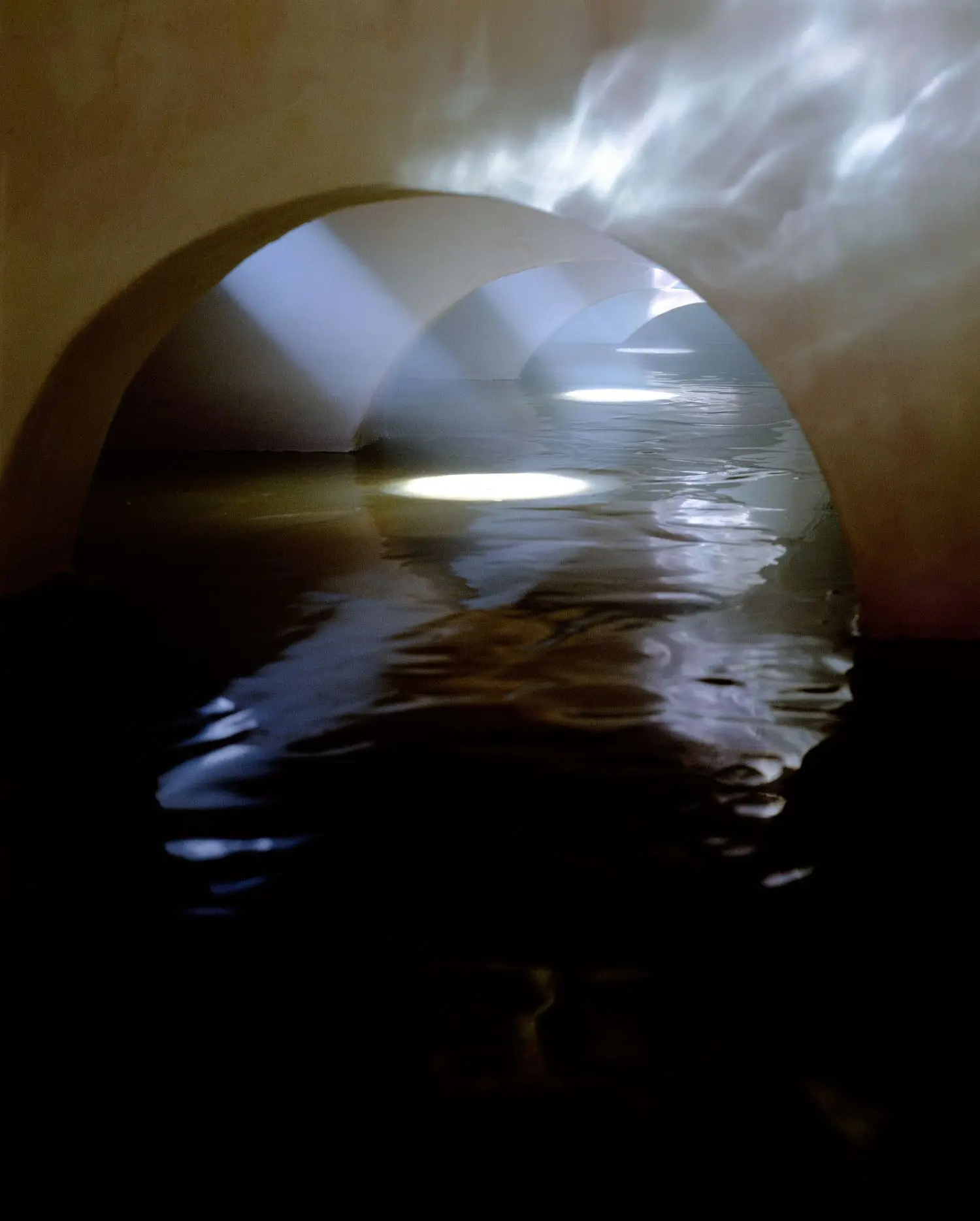 casebere-KL2063-four