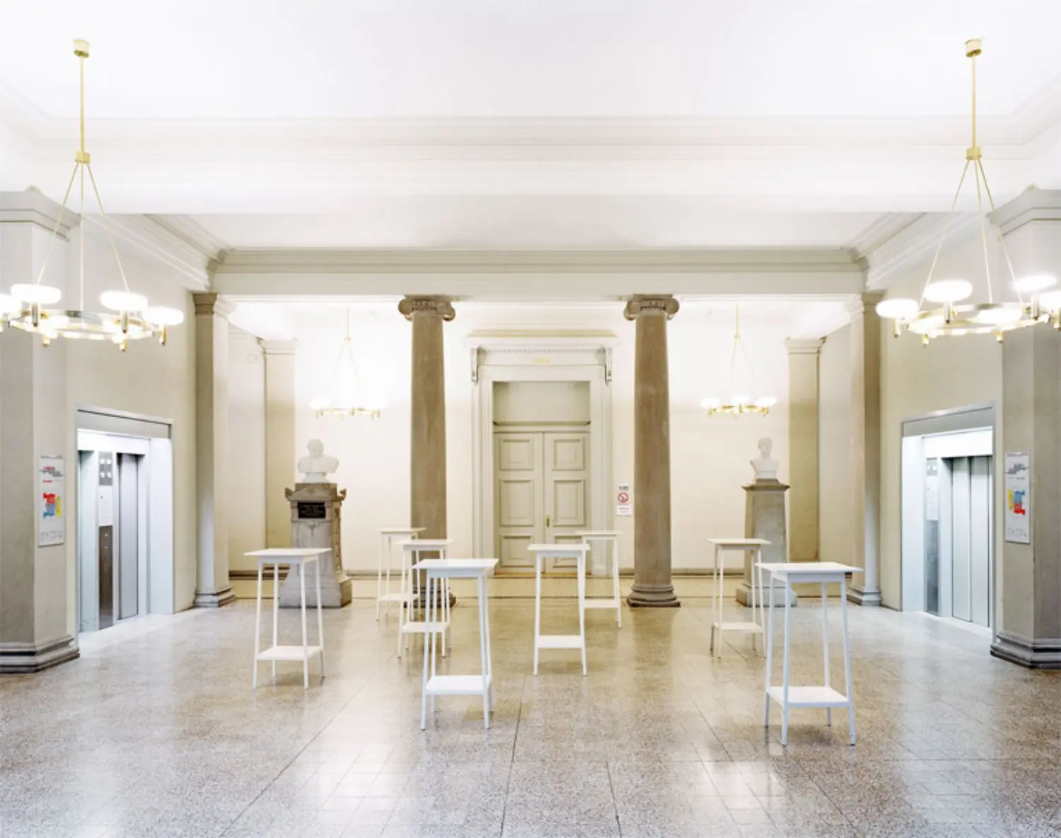 hoefer-KL1946-4-eth-zurich-foyer