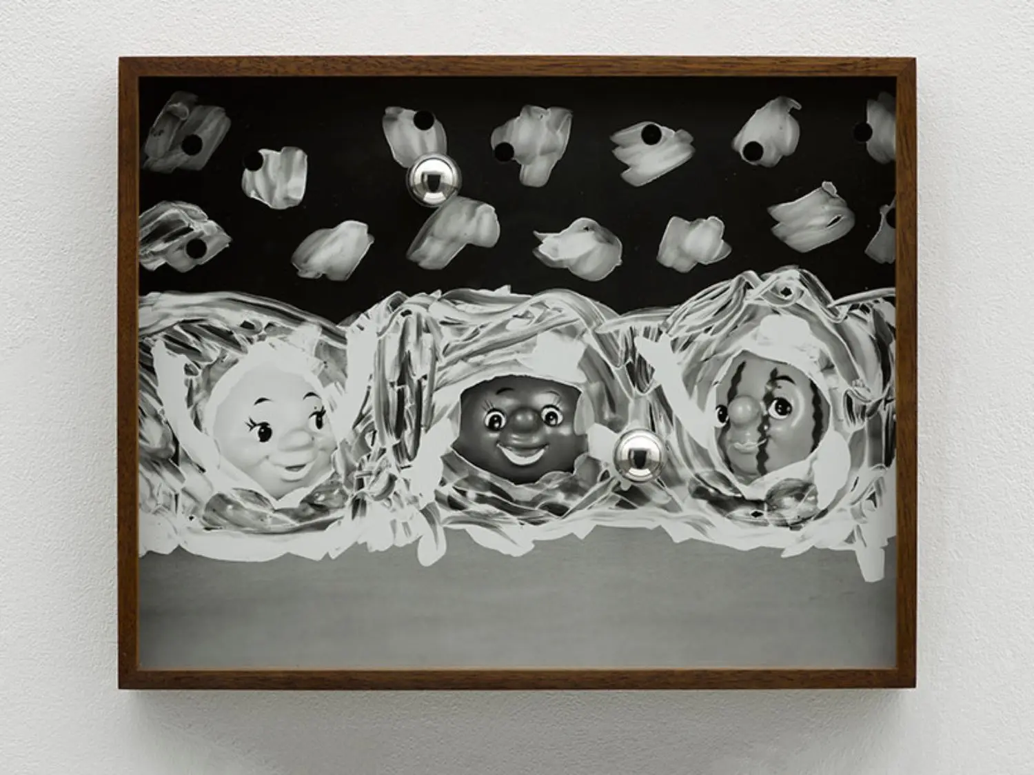 lassry-KB1042-untitled-fruit