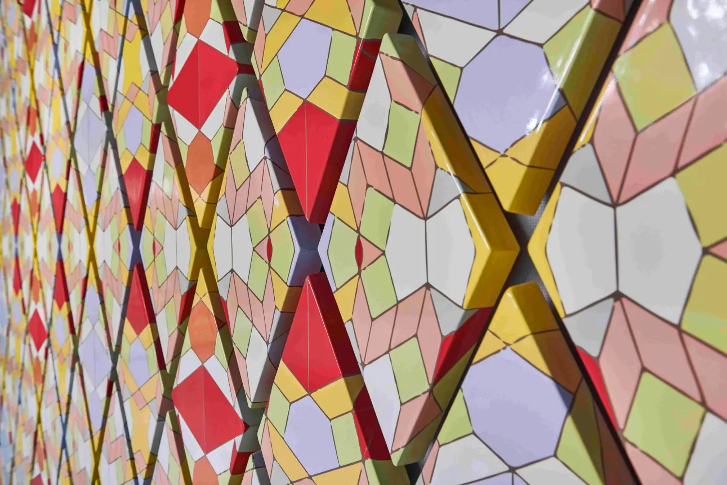 The intention behind this project was an internal, studiobased process of development and creation itself.