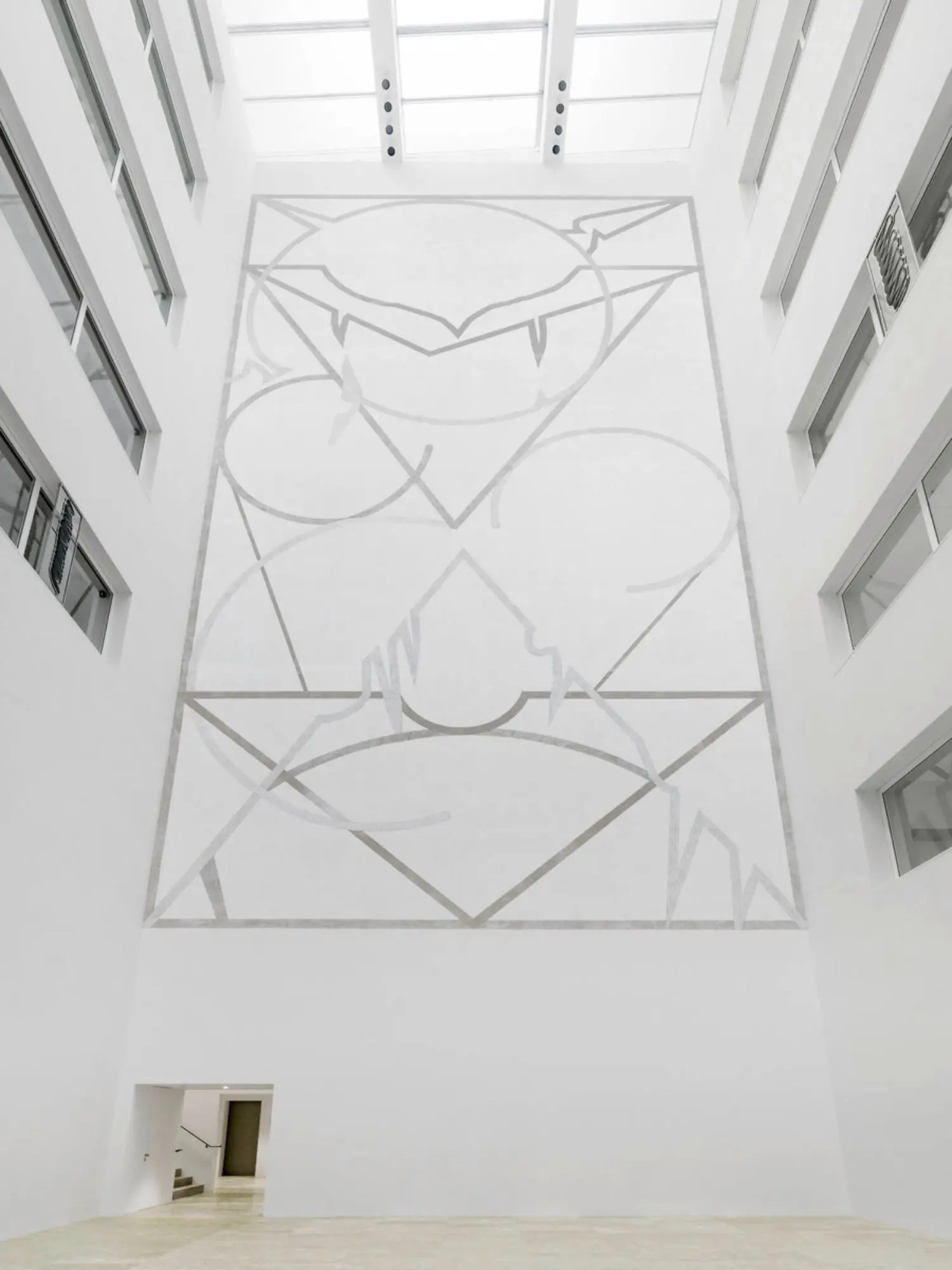 Brätsch made a drawing by hand which was then projected onto the wall.