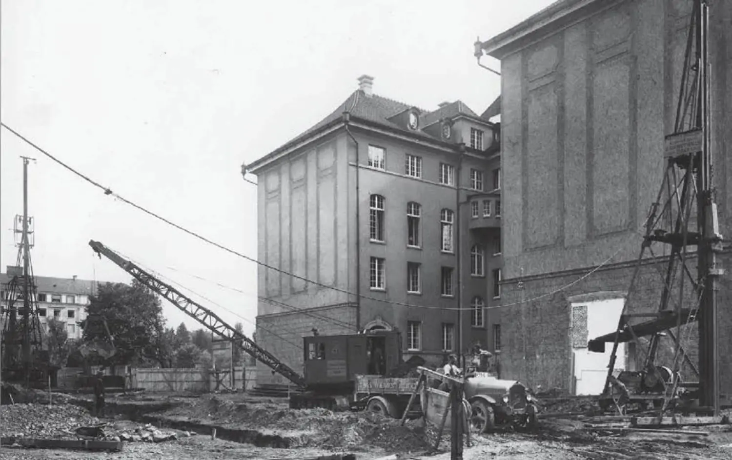 architectural_history_mythenquai7